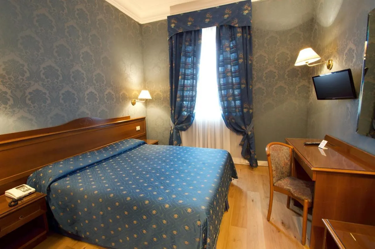 Hotel Montecarlo Rome 3*,  Italie
