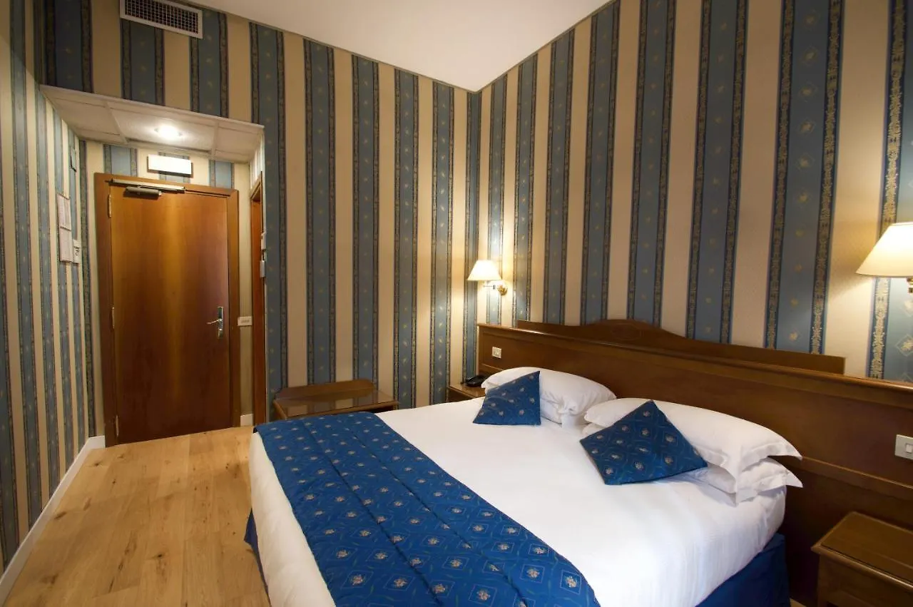 ***  Hotel Montecarlo Rome Italie