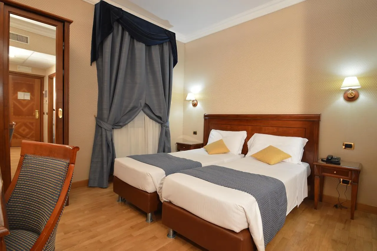 Hotel Montecarlo Rome 3*,  Italie