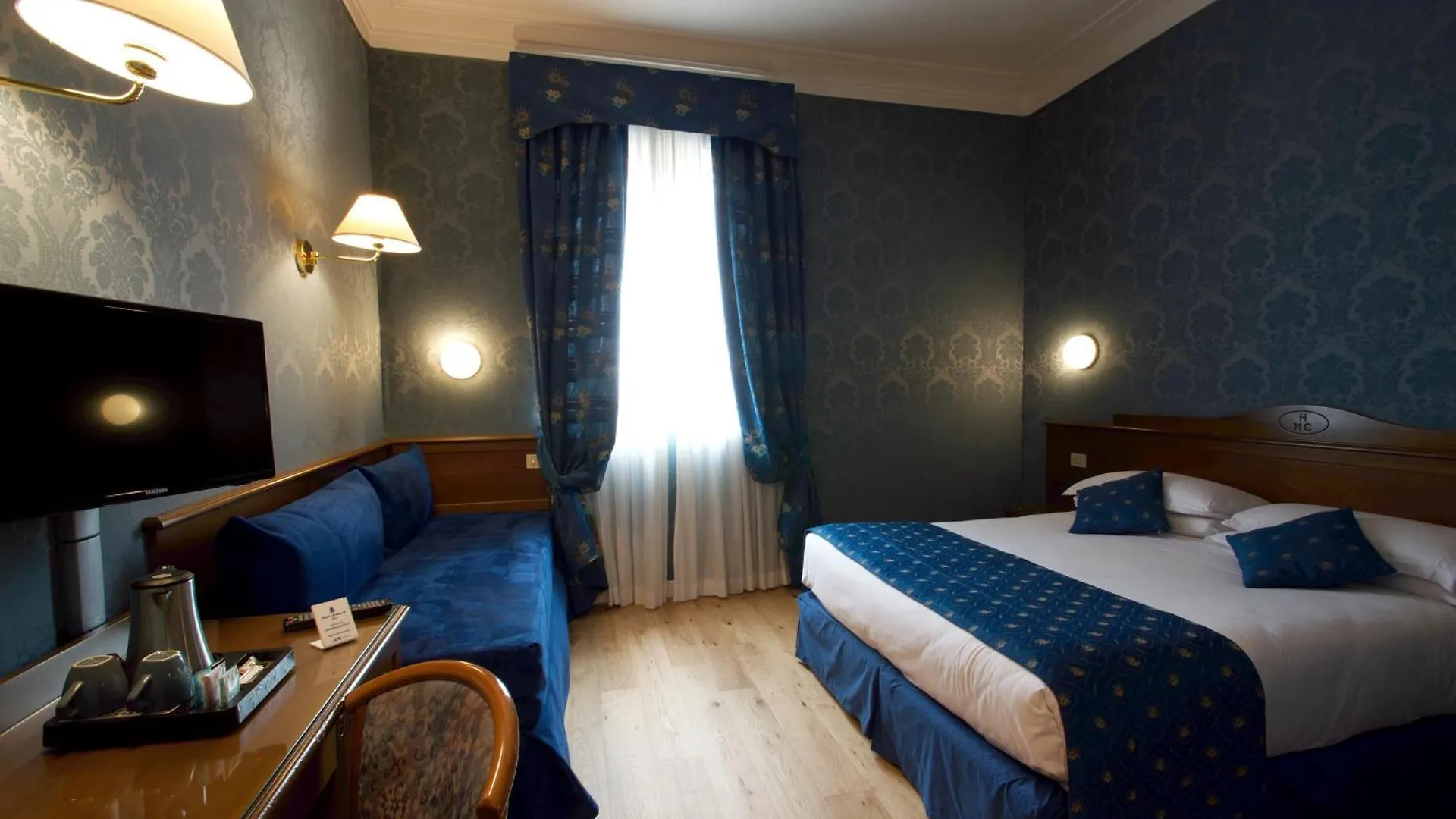Hotel Montecarlo Roma 3*,  Italia